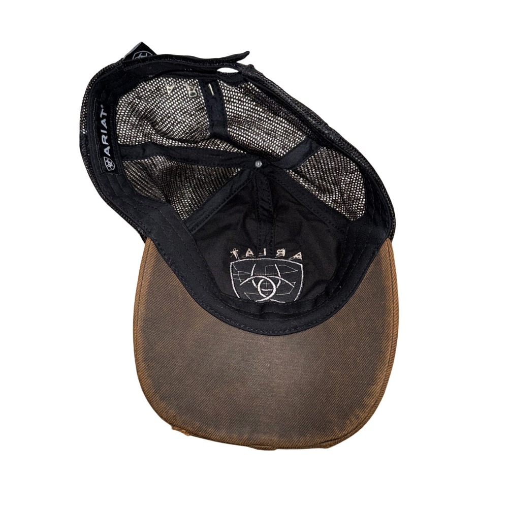 Ariat Trucker Hat Mens OSFA Brown Black Excellent Distressed Shield Logo Cap - Picture 2 of 4